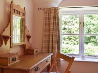 Wood Cottage - - 3