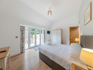 Y Stabl - Uk12742 - Acrefair - 3
