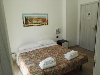 Hotel Paradise - 6