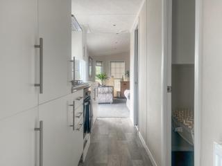 Meadows Farm Lodge - Uk47614 - Gorseinon - 3