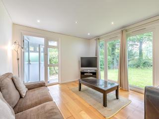 Hollies - W43107 - Bradworthy - 9