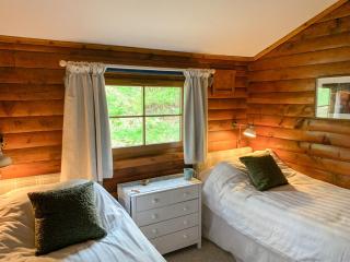 Squirrel View - Newtonmore - 6