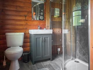 Squirrel View - Newtonmore - 5