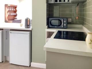 Covina - Uk43994 - Anderby - 1