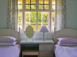 Leisure Hour - Wroxham - 4