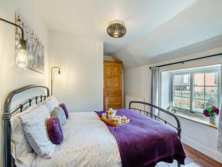 Lavender Cottage - 3