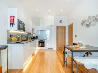 Saltwater Suite - Whitby - 3