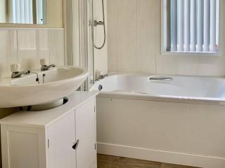 Mallard Lodge - Gorleston-on-Sea - 4