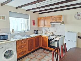 Cedar - Thornbury - 8