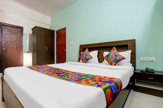 Hotel Royal Suites - Yeshwanthpur - 2