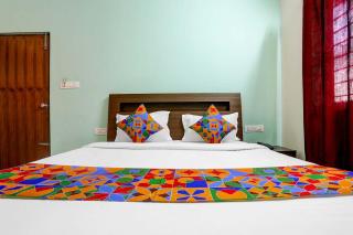 Hotel Royal Suites - Yeshwanthpur - 3