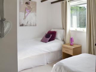 Walnut - Thornbury - 6