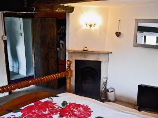 The Hideaway Cottage - Gloucester - 4