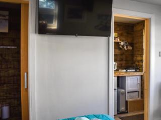 Rosebud Beach Hut - Otterham - 6