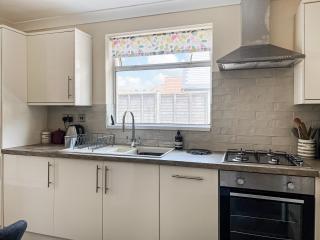 Cwtch Cottage - Cardiff - 3