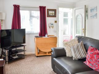 Enjoy Your Stay Cottage - Bessingby - 6