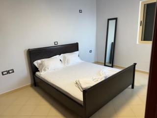 Dania's Sea View Apartment - Saranda - 8