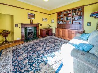 Kirkdale - - 6