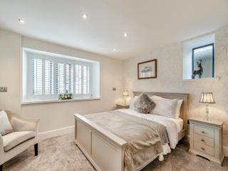 Shireburn Cottage - Hurst Green - 6