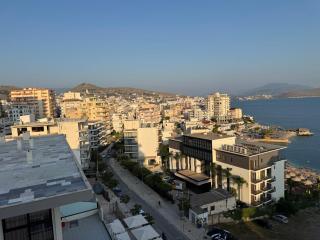 Dania's Sea View Apartment - Saranda - 3