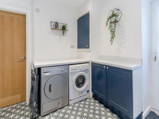 Heavens Cottage - Mountain Ash - 4