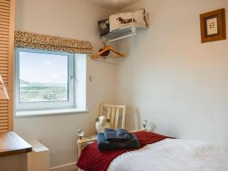 Number 6 Uk33332 - 1