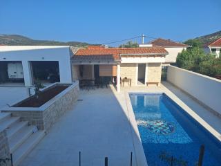 Apartmani Jerka - Vinišće - 6