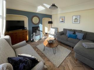 Dunmail House - Grange-over-Sands - 2