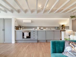 Heritage Triangle Apartment - Diss - 5