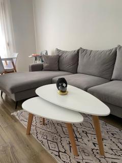 Riara Apartament - Vlorë - 8
