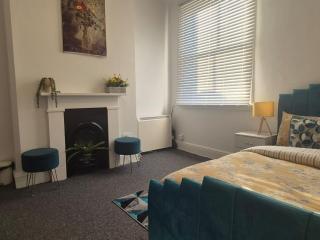Unique City Apartment in the city of Wolverhampton - Wolverhampton - 2