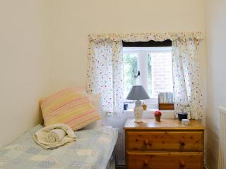 Yew Tree Cottage - 1