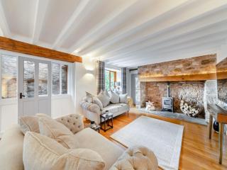 Barn On The Wall - Walton - 9