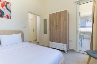 Calliope 2-BR Apartment & Balcony in Gemmayze - Ar Rumayl - 9