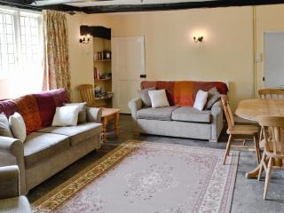 Churchill Cottage - Wootton Glanville - 6