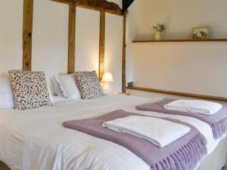 Churchill Cottage - Wootton Glanville - 3