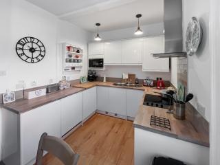 West Bay Apartment - Westgate-on-Sea - 5