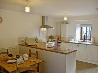 Y Stabl-W43382 - Cilybebyll - 8