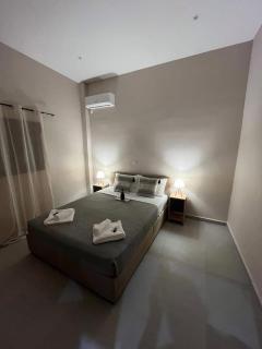 STV Royal Apartments 3 - Areopolis - 2