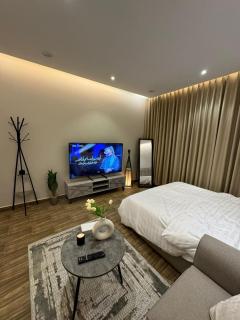 Modern's Self-Entering Studio - Riad - 0