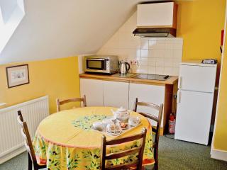 Westonbirt Cottage - Shipton Moyne - 3