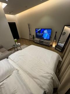 Modern's Self-Entering Studio - Riad - 2