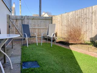 Keel Annexe - Week Saint Mary - 4