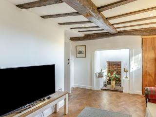 Malting Cottage - - 6