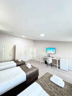 CITY HOTEL - Taschkent - 3