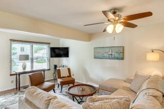 Powers Lake Gem Peek-a-Boo Views and Beach Access - Genoa City - 7