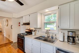 Powers Lake Gem Peek-a-Boo Views and Beach Access - Genoa City - 3