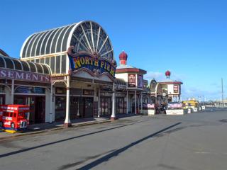 Two - Uk43700 - St Anne's-on-the-Sea - 1