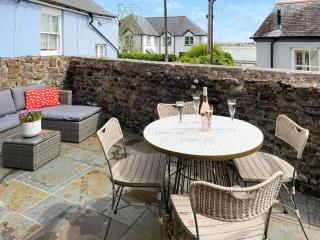 Waterside Garden - Appledore - 7