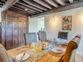 The Moat House - Cudworth - 1